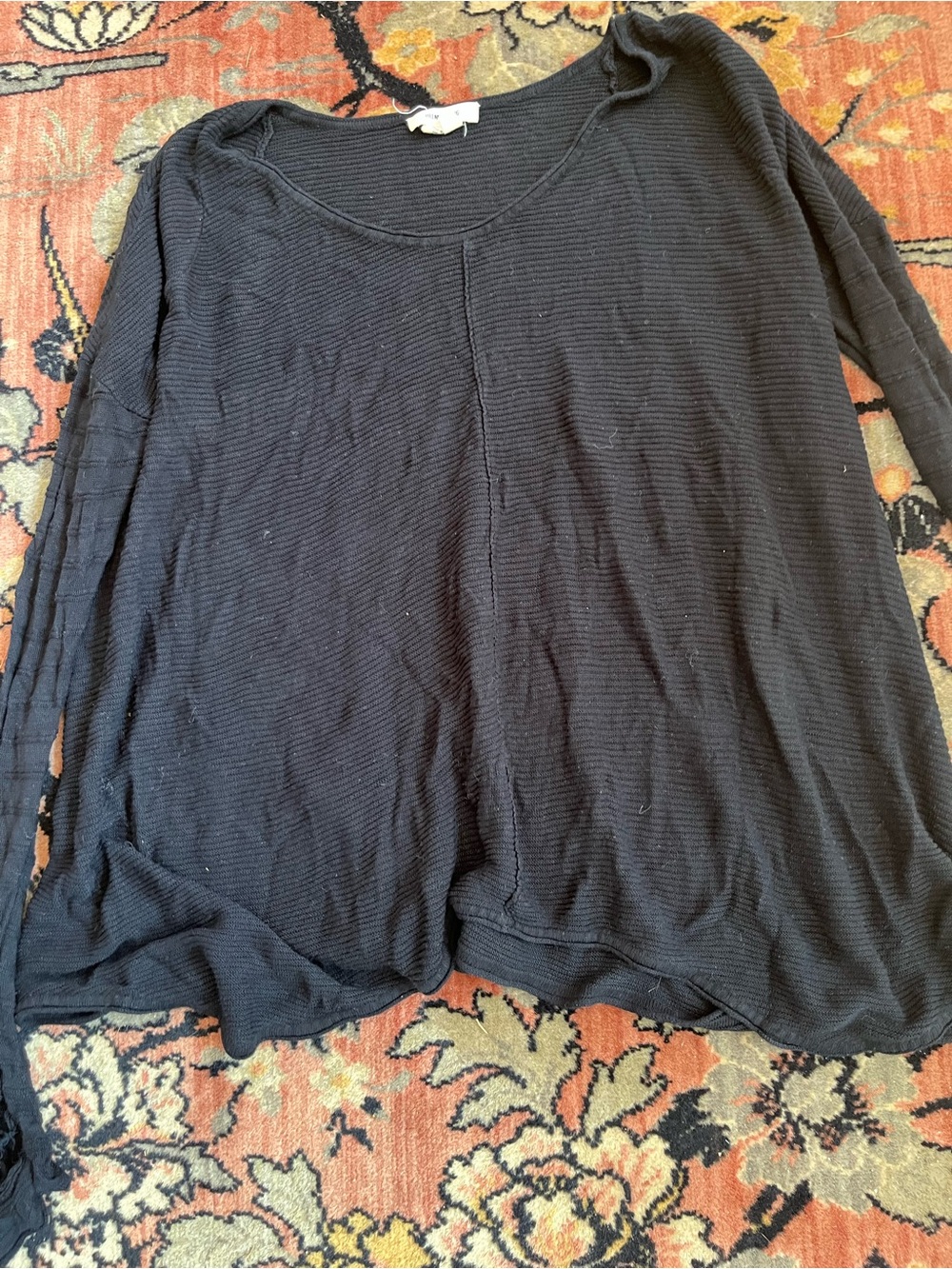 Helmet Lang Women's Black Long-Sleeve Lightweight Scoop Neck Top slouchy look Sm